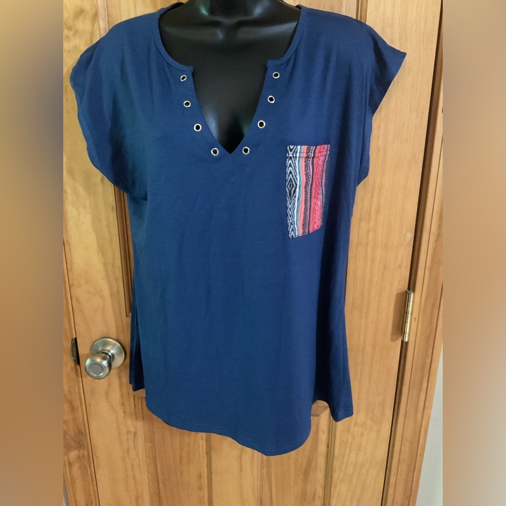 NWT Navy Western Print T-Shirt